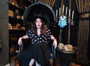 real life vampire claims she survives by sucking energy from others 16100623